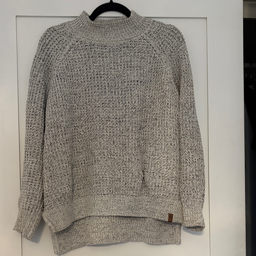 Cozy Gray Marle Roots Knit Sweater